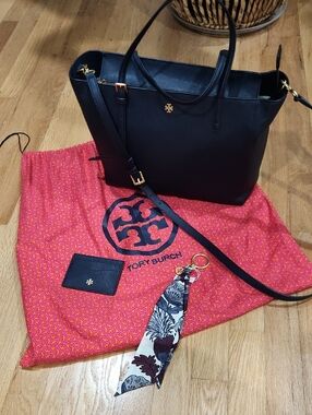 Tory Burch Blue Tote Bag with Crossbody Strap COMES WITH CARD HOLDER AND SCARF